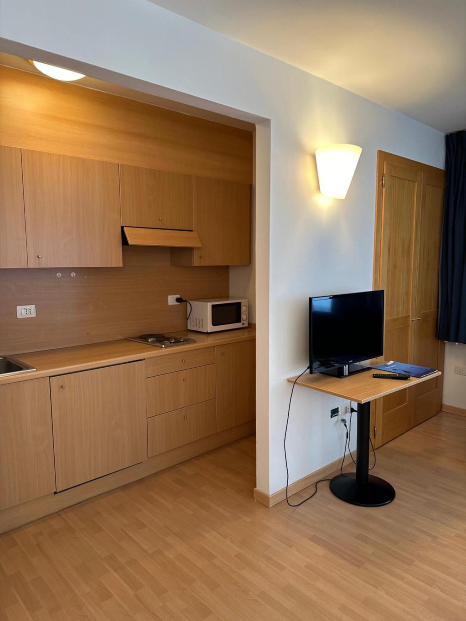 Nauthotel Grado Buitenkant foto