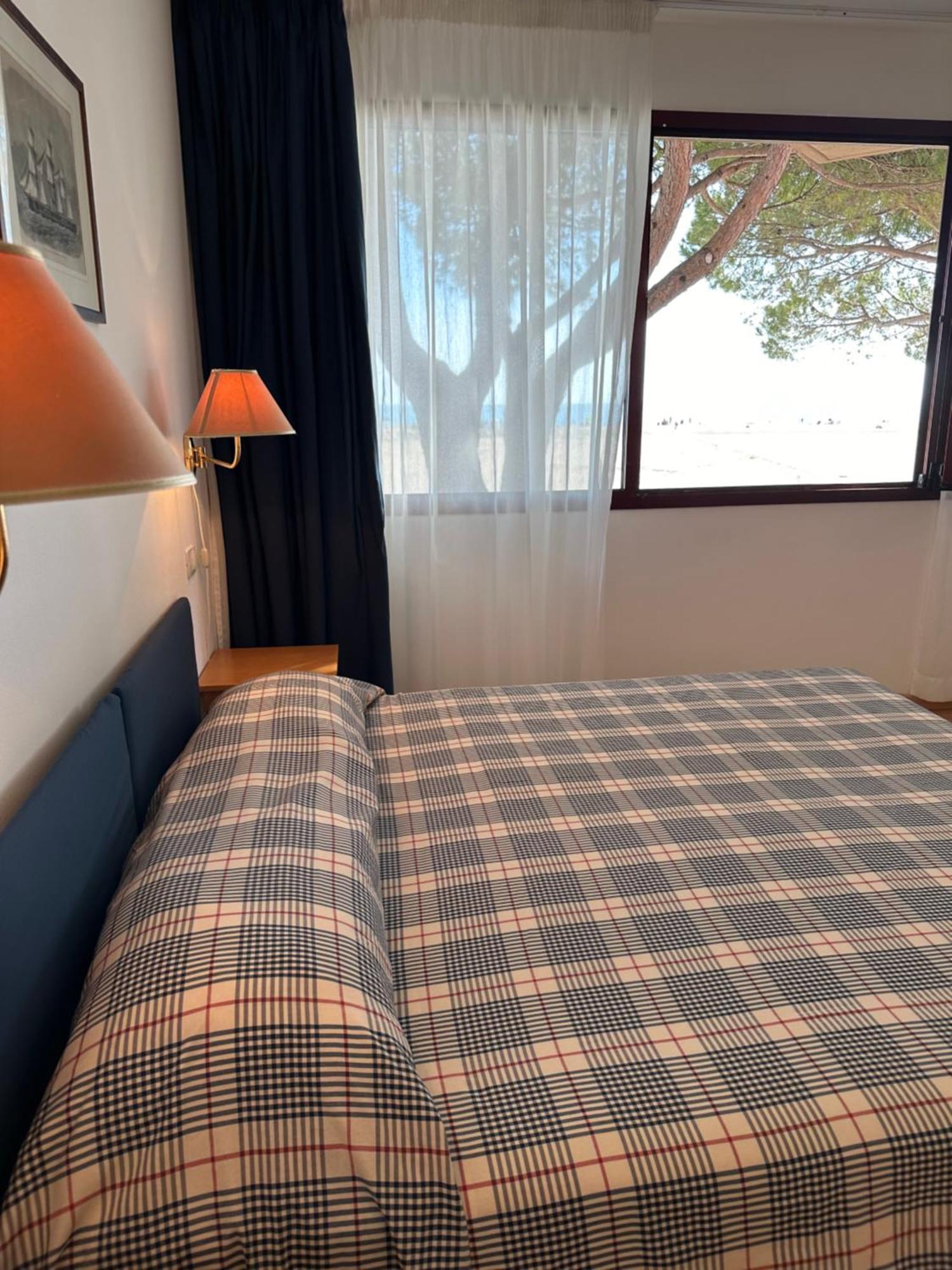 Nauthotel Grado Buitenkant foto