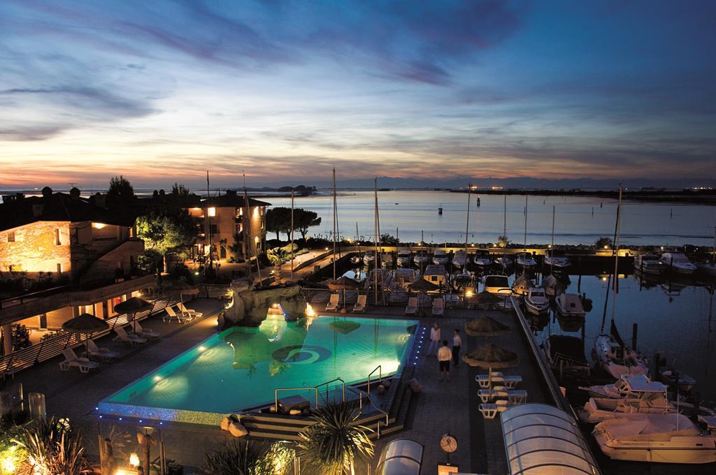 Nauthotel Grado Buitenkant foto